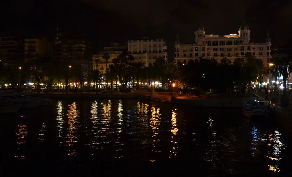 Alicante in September: Weather, Crowds and What to Do