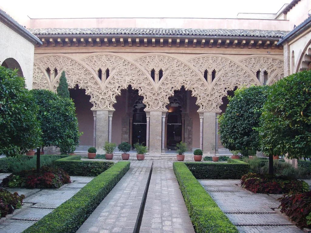 Aljafería Palace, Zaragoza: Visiting the Islamic Palace