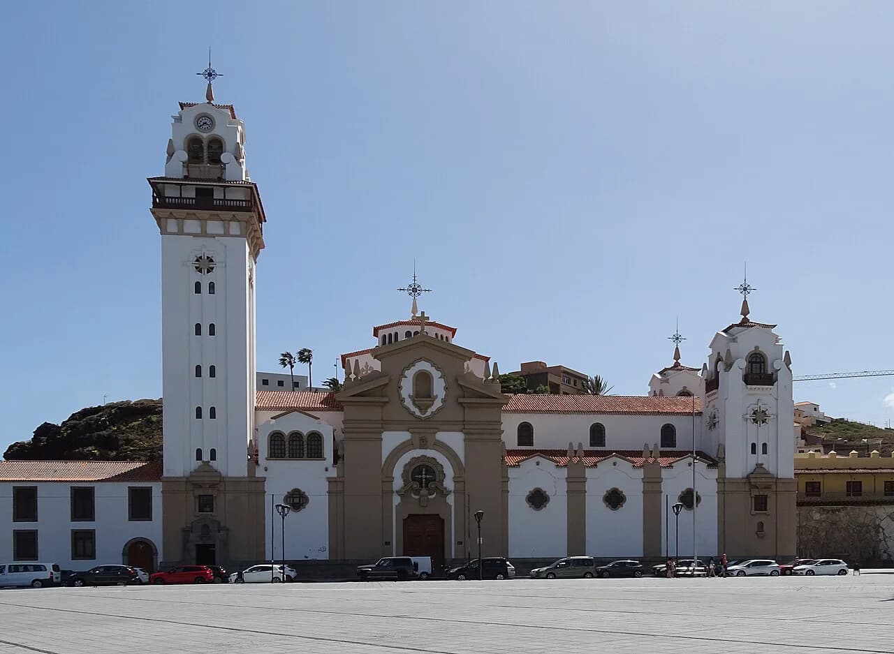 Basílica de Candelaria, Tenerife: Visiting Guide