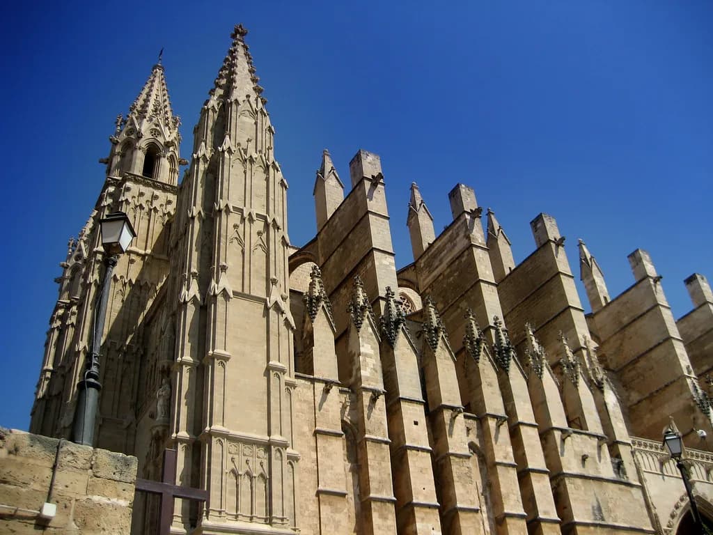 Palma Old Town Restaurants: Where to Eat and What to Order