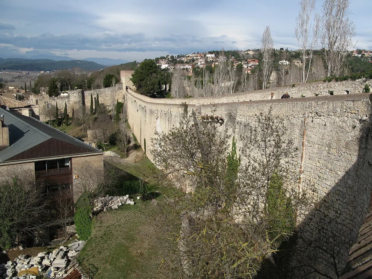 Girona City Walls: Walking the Passeig de la Muralla