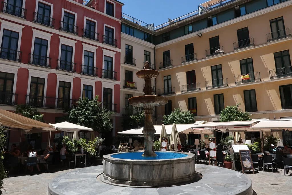 Málaga Michelin Restaurants: Where to Book & What to Order