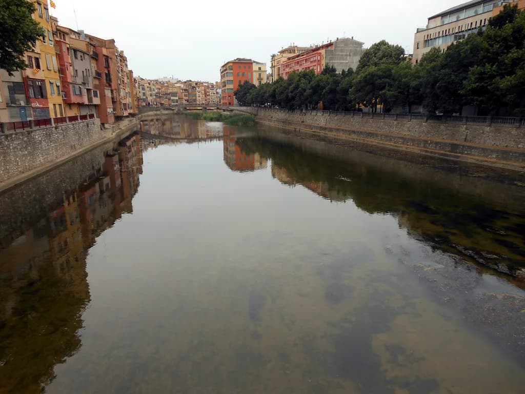Girona in October: Weather, Crowds and Where to Eat