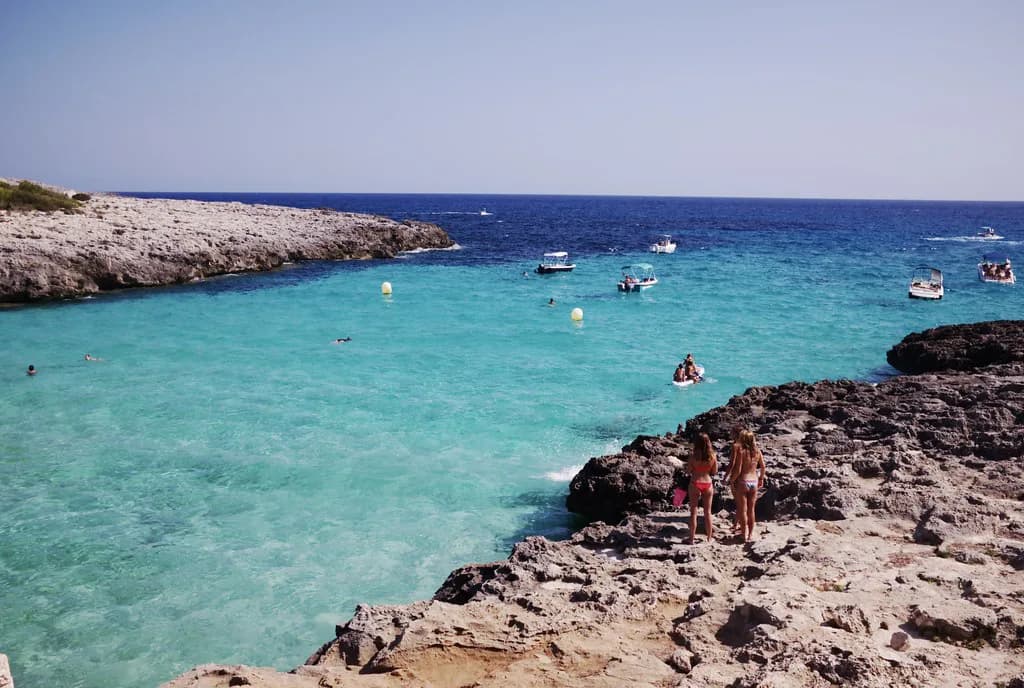 How Many Days in Menorca? 3, 5 or 7 Days Compared