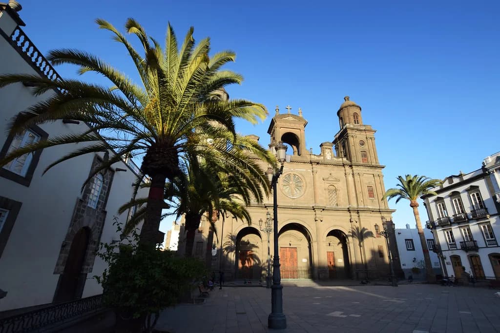 Catedral de Santa Ana, Las Palmas: Gran Canaria Visit Guide