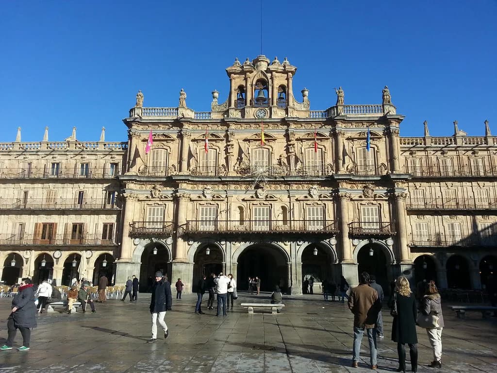 Plaza Mayor Salamanca: What to See and How Long to Allow