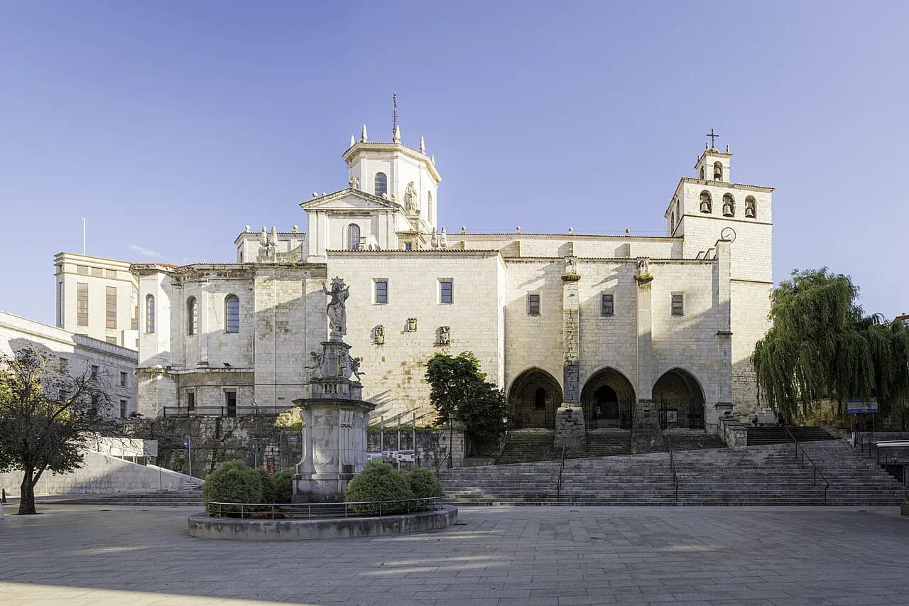 Catedral de Santander Guide: Plan Your Santander Visit
