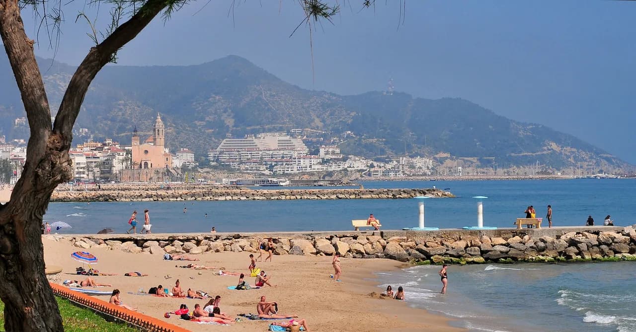 Sitges in July: Weather, Festa Major and What to Do
