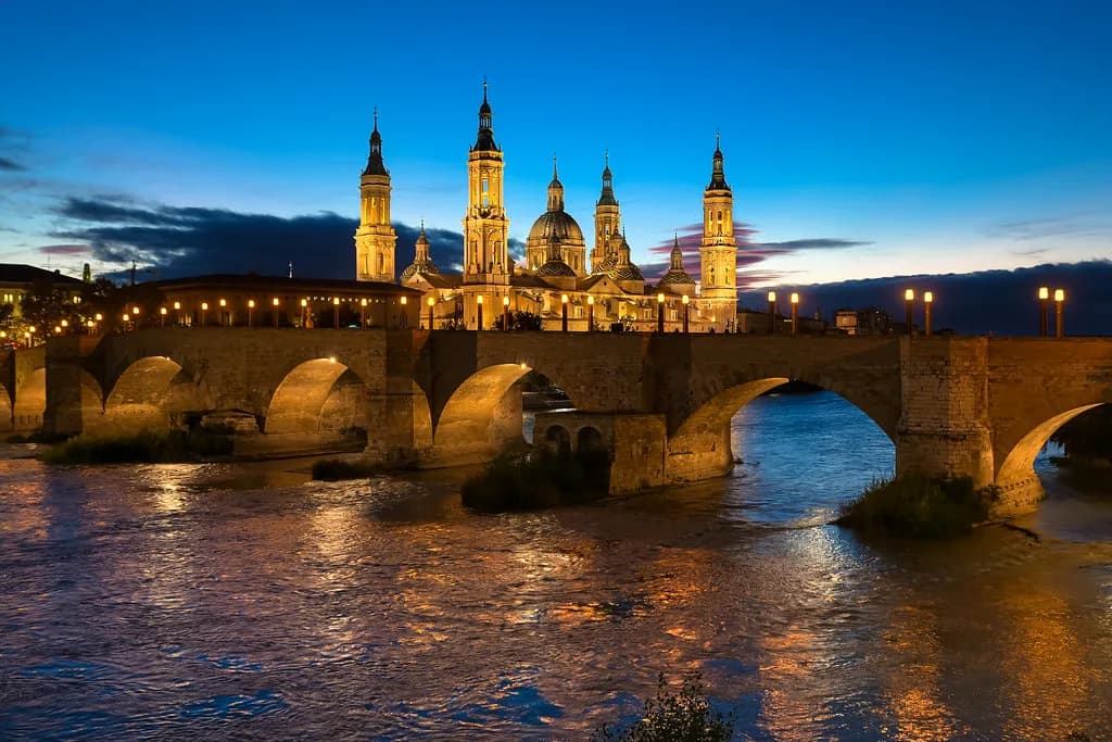Things to Do in Zaragoza: Cathedrals, Roman Ruins and Tapas