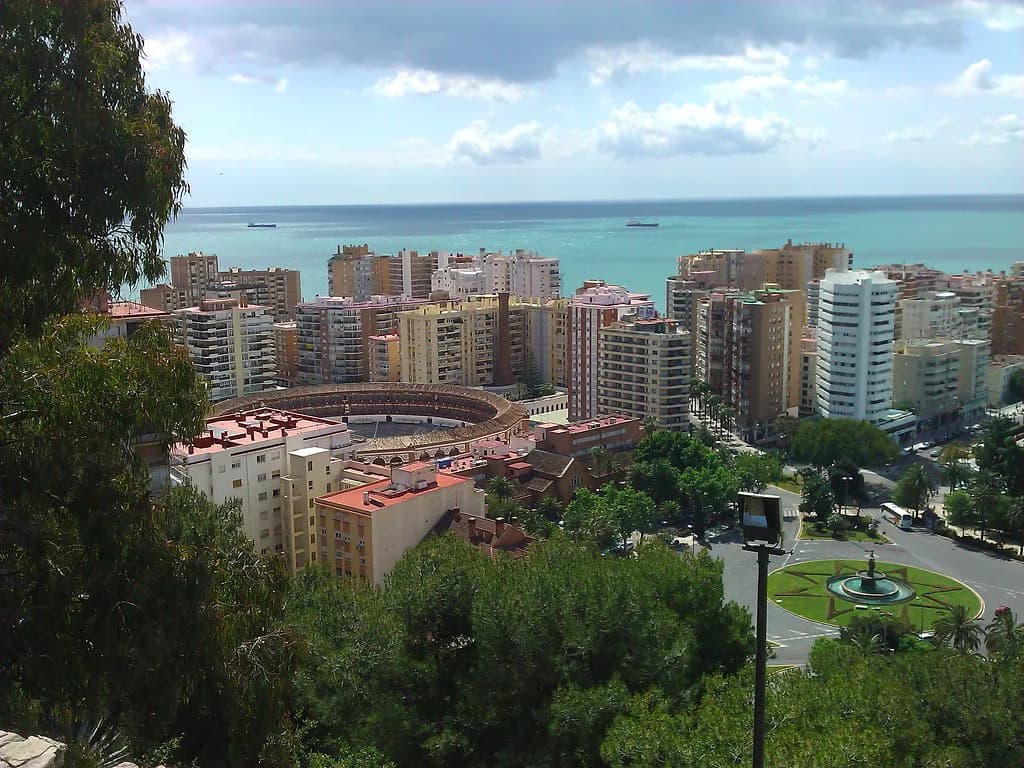 La Malagueta, Málaga: Beach, Bullring and Where to Eat Nearby