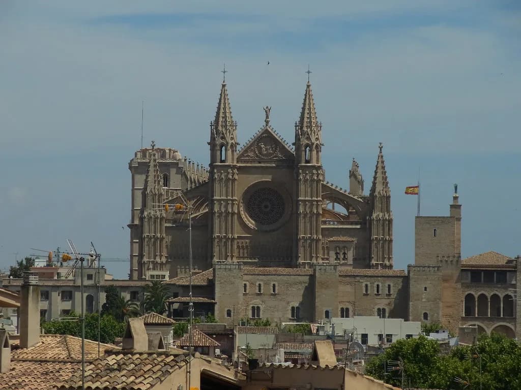 One Day in Palma de Mallorca: A Realistic Walking Itinerary