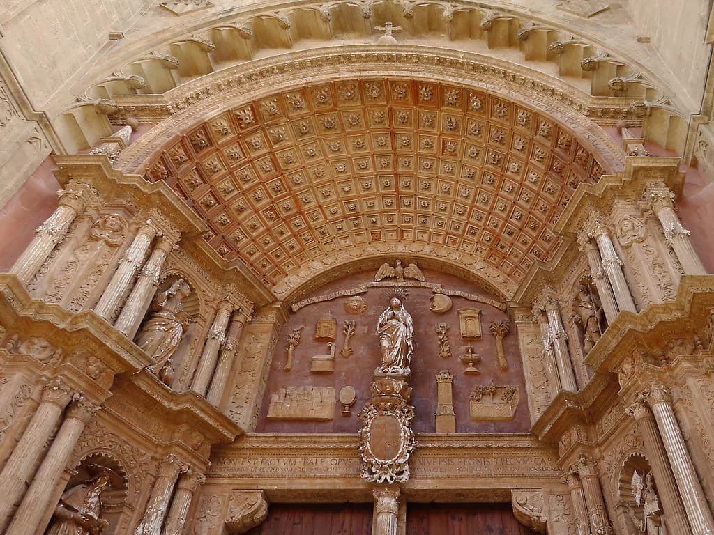 Palma Cathedral (La Seu): Visiting Guide, Tickets and Hours