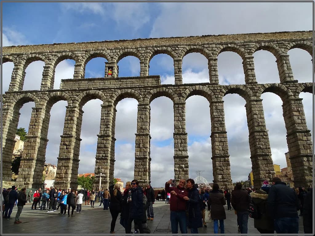 Segovia Aqueduct: A Visitor's Guide to the Roman Aqueduct
