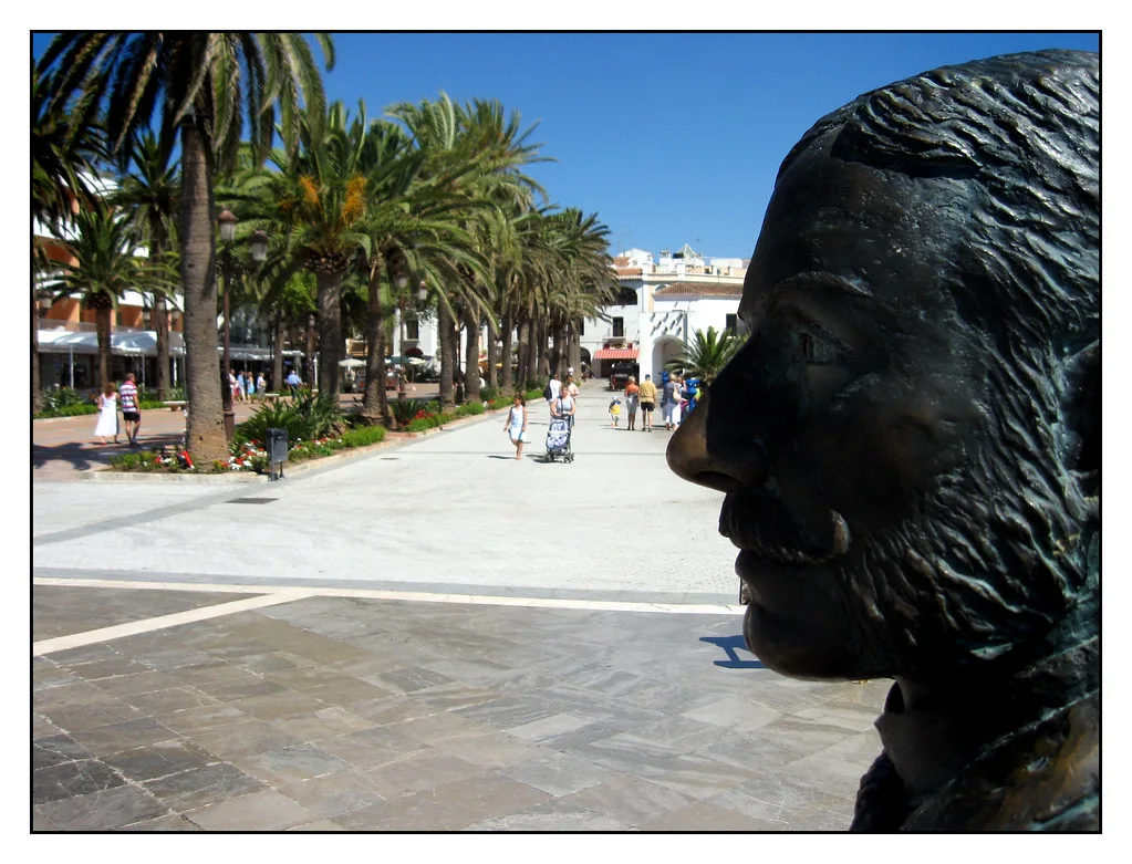 Alfonso and the Balcon de Europa, Nerja