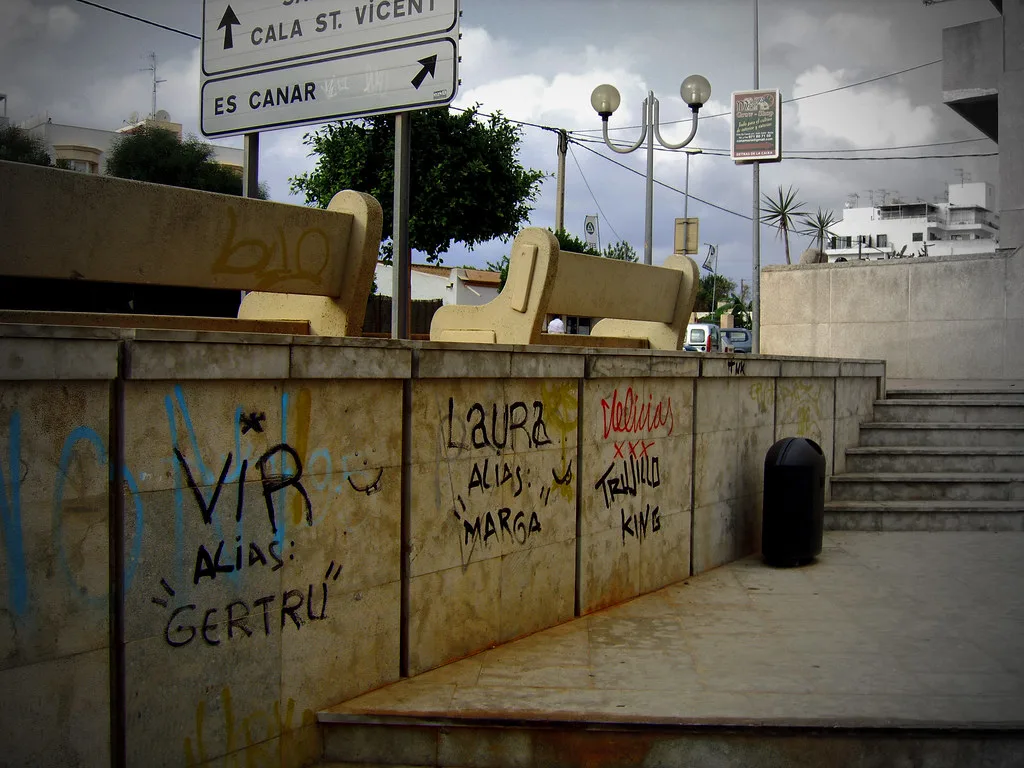 Ibiza - Day 5: Santa Eulalia Graffiti