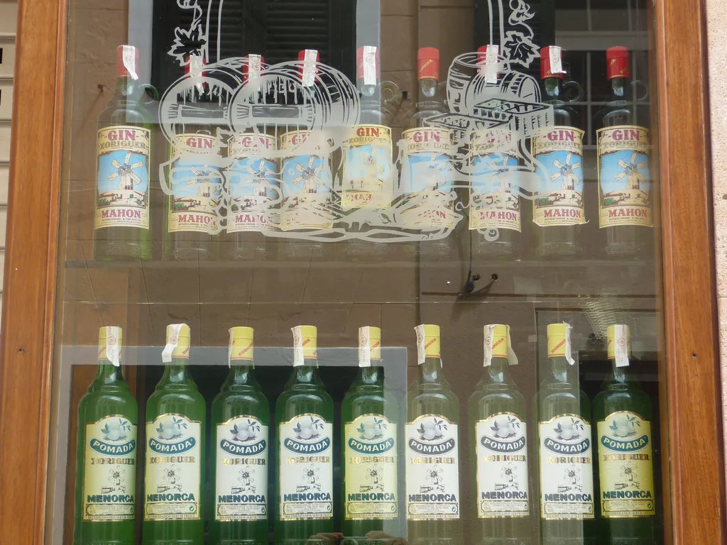 Gin & Pomada, Menorca
