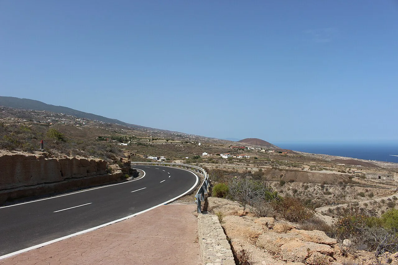 Tenerife road